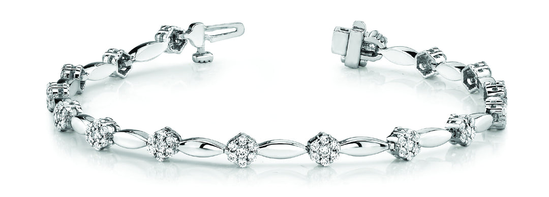 18K White Gold Multi-Diamond Fashion Bracelet