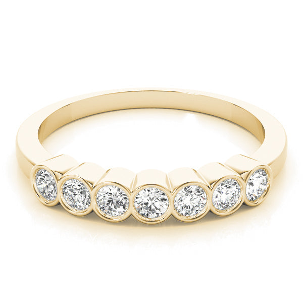 18K Yellow Gold Round Diamond Fashion Ring