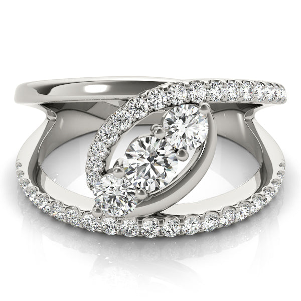 18K White Gold Multi-Diamond Fashion Ring