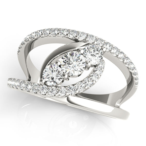 18K White Gold Multi-Diamond Fashion Ring