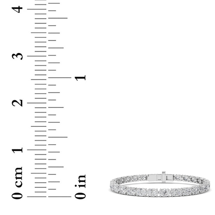 13CTW Oval Shaped Lab Grown Diamond (F/VS) Classic Line Bracelet in 14K Gold