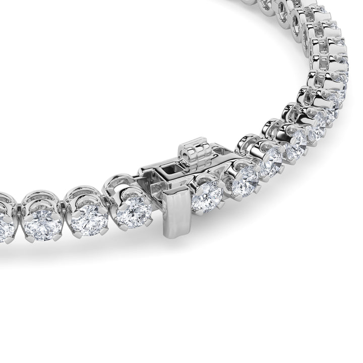 8CTW Round Shaped Lab Grown Diamond (F/VS)  Bracelet in 14K Gold