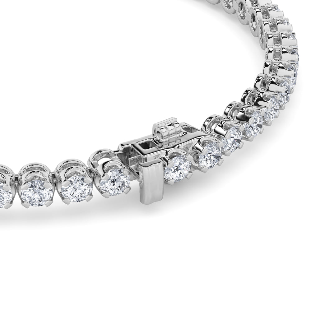 8CTW Round Shaped Lab Grown Diamond (F/VS)  Bracelet in 14K Gold