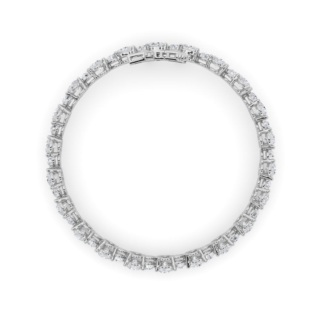13CTW Round Shaped Lab Grown Diamond (F/VS) Cluster Bracelet in 14K Gold